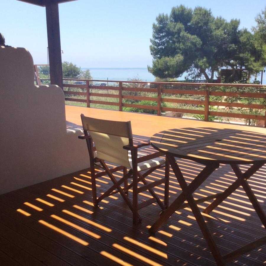 Artemis Suites Romanos  エクステリア 写真