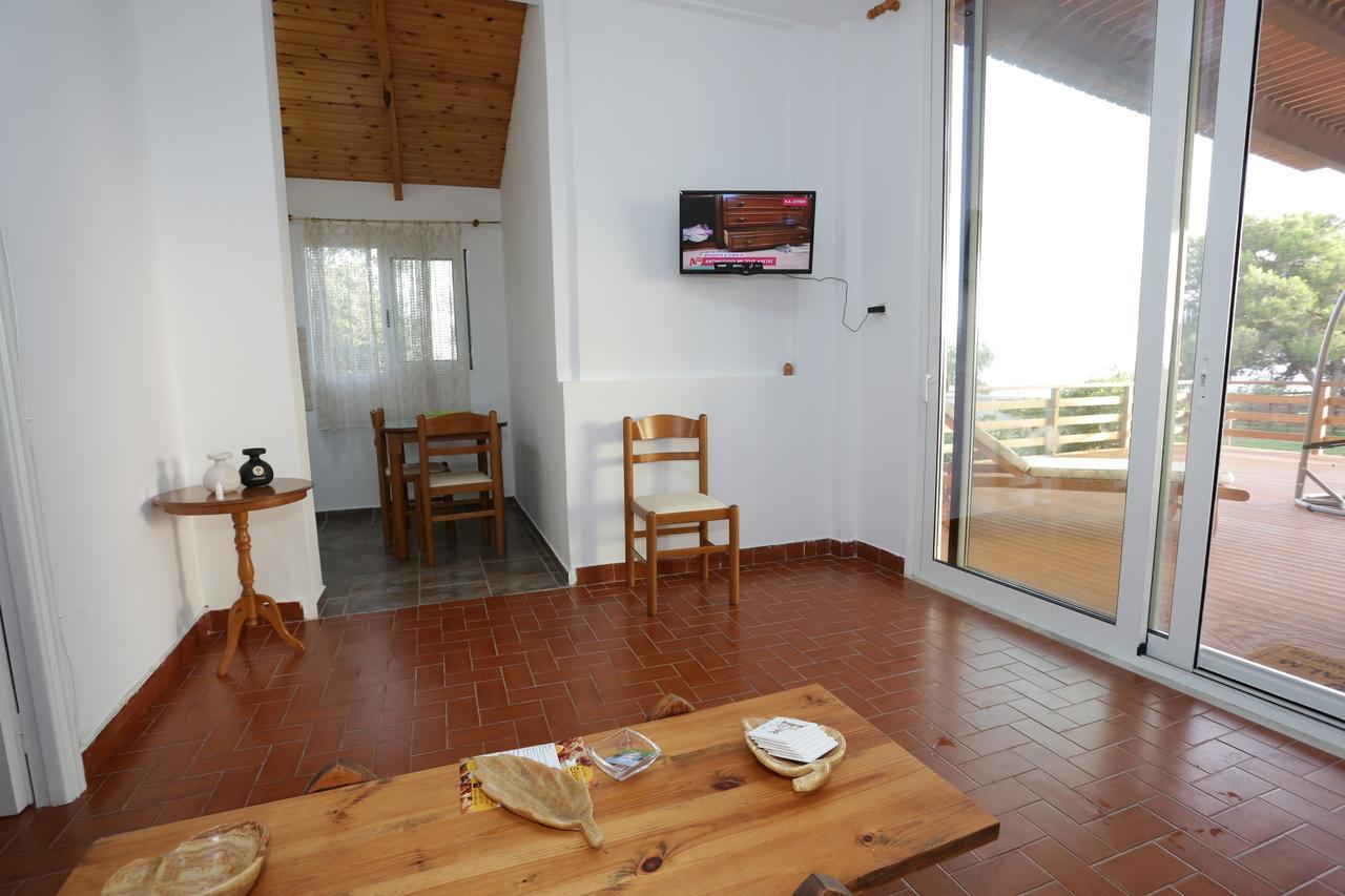 Artemis Suites Romanos  エクステリア 写真