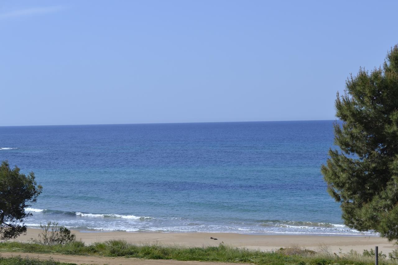 Artemis Suites Romanos  エクステリア 写真