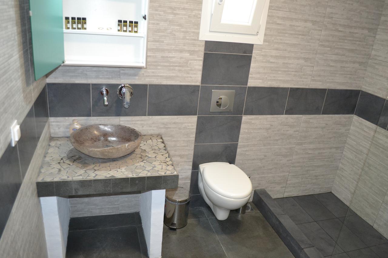 Artemis Suites Romanos  エクステリア 写真