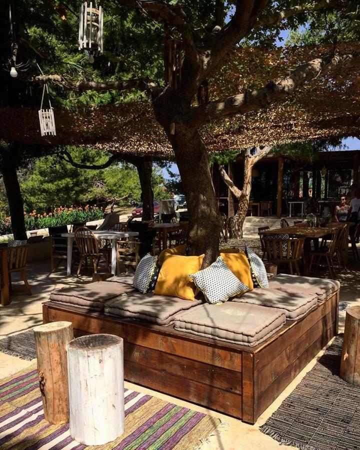Artemis Suites Romanos  エクステリア 写真